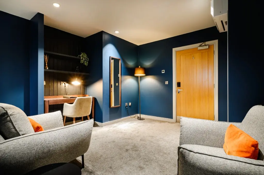 Delamere Deluxe Suite lounge area 2